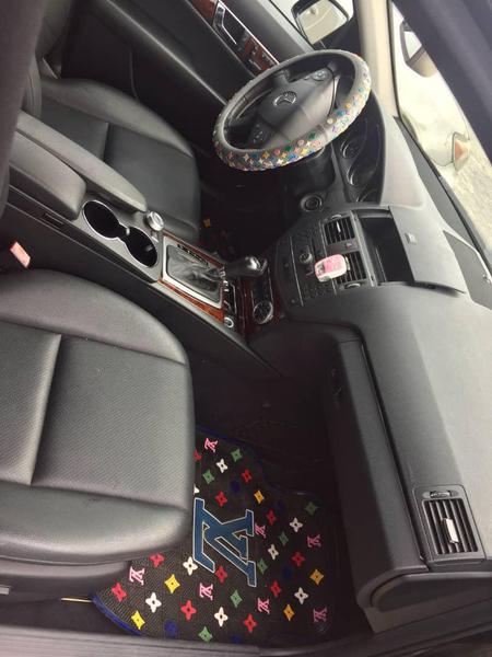 Mercedes-Benz C • 2011 • 93,020 km 8