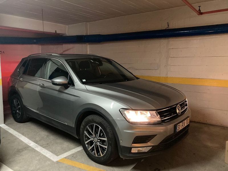 Volkswagen Tiguan • 2016 • 215,000 km 4