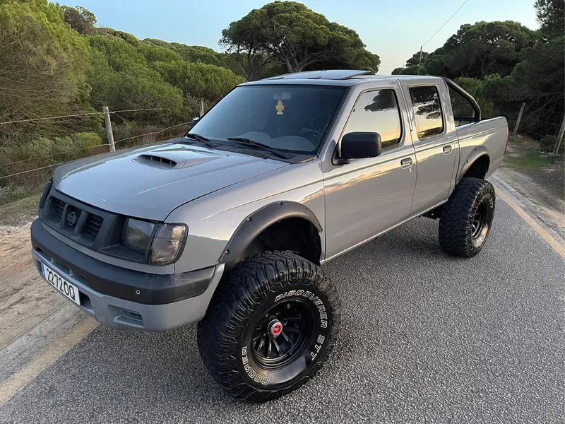 Nissan Navara • 2008 • 127,000 km 1