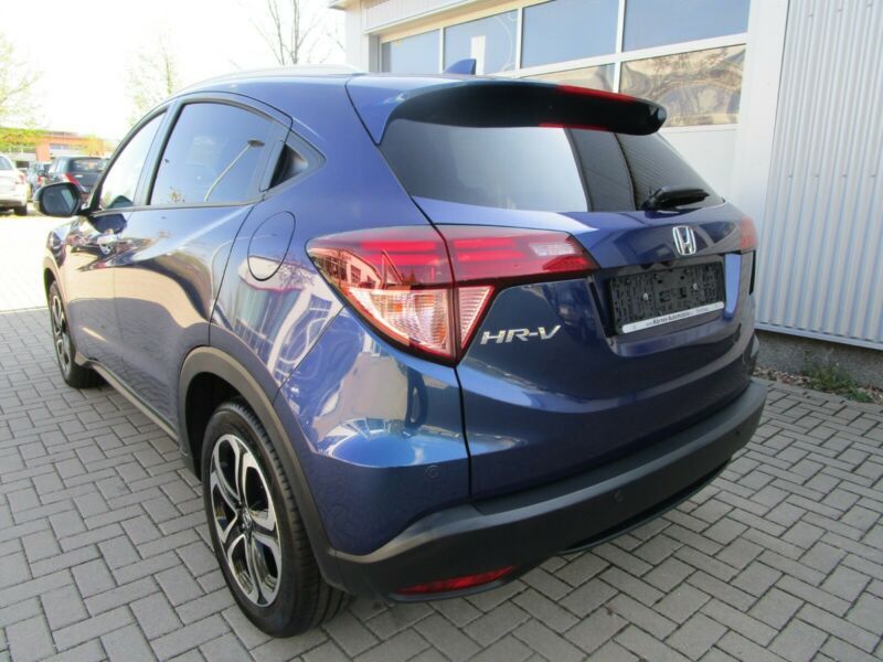 Honda HR-V • 2015 • 127,600 km 6