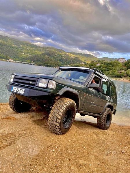 Land Rover 109 • 1995 • 330 km 4