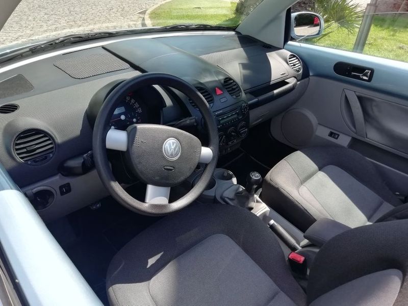 Volkswagen New Beetle • 2005 • 114,000 km 6
