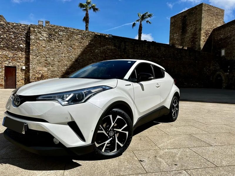 Toyota C-HR • 2020 • 97,000 km 11