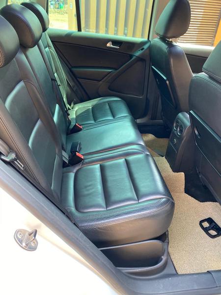 Volkswagen Tiguan • 2009 • 52,000 km 6