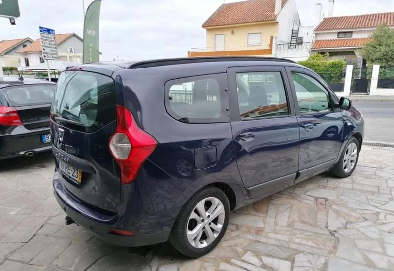 Dacia Lodgy • 2014 • 91,000 km 4