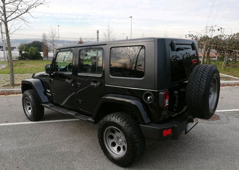 Jeep Commander • 2008 • 110,000 km 1