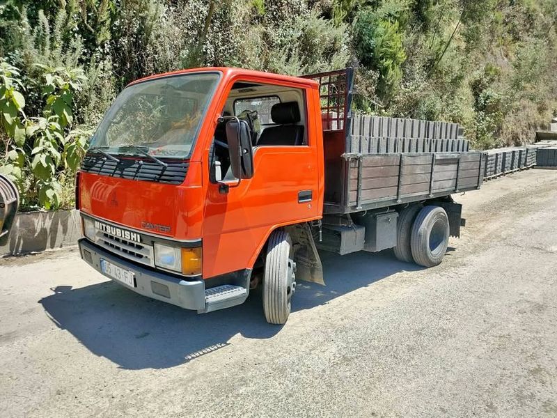 Mitsubishi Fuso canter • 2011 • 135,000 km 1