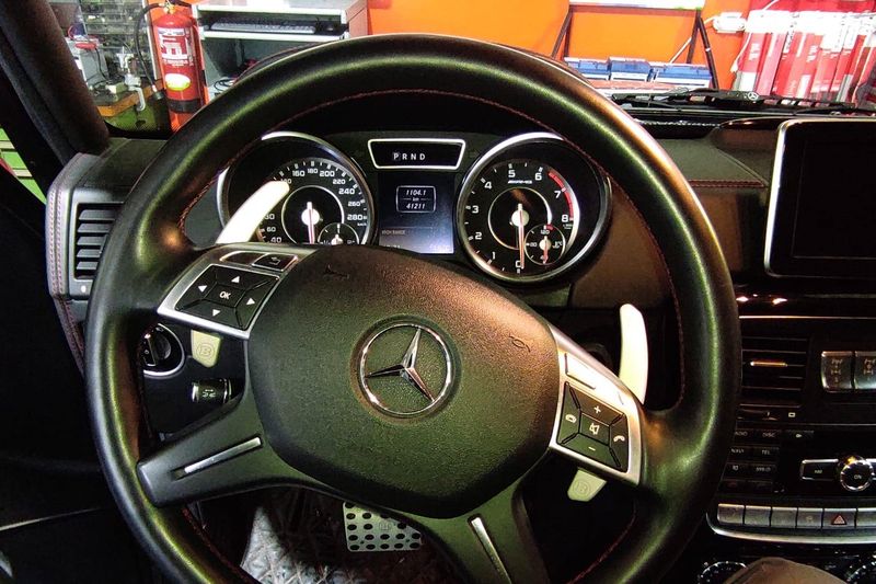 Mercedes-Benz G-Class • 2013 • 82,000 km 2