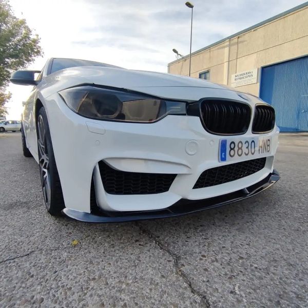 BMW 328i • 2013 • 115,500 km 10