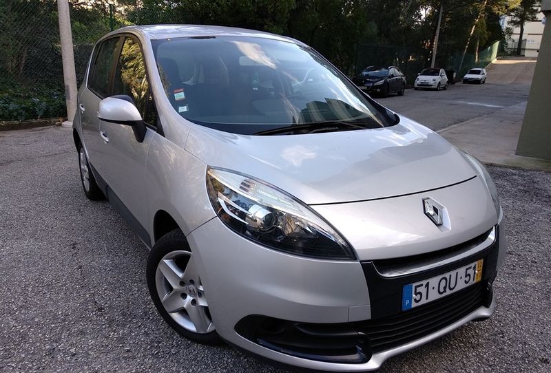 Renault Scénic • 2012 • 171,000 km 1
