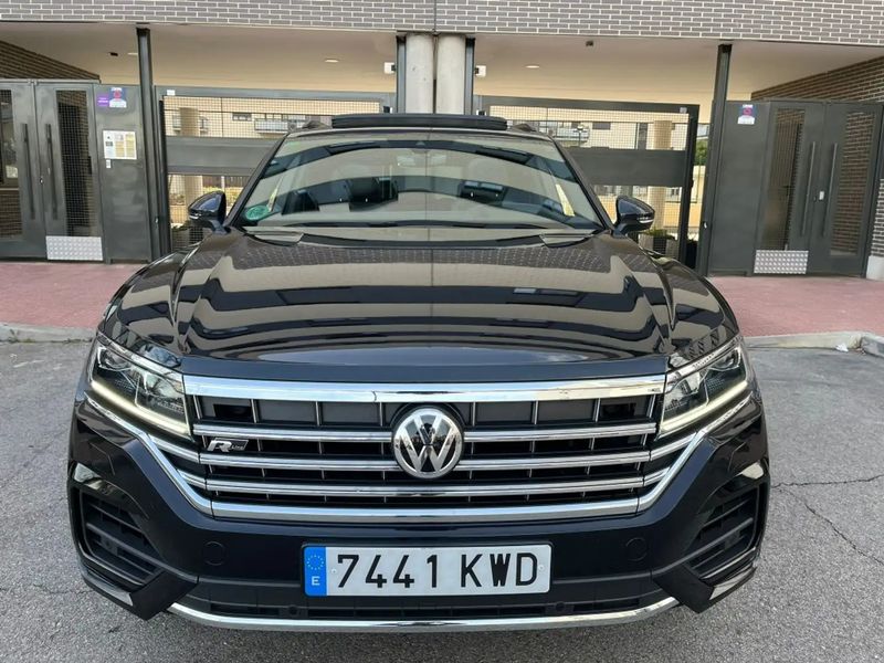 Volkswagen Touareg • 2019 • 99,950 km 1