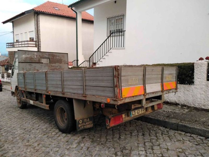 Mitsubishi Fuso canter • 1990 • 383,000 km 3