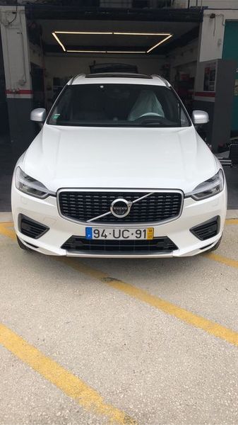 Volvo XC60 • 2018 • 52,000 km 2
