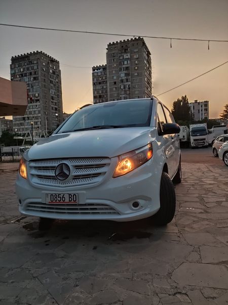 Mercedes-Benz Metris • 2016 • 198,000 km 16