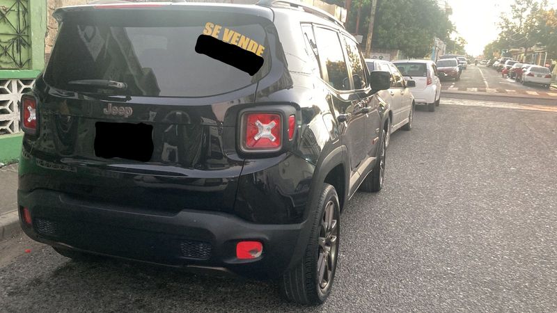 Jeep Renegade • 2016 • 124,000 mi 7