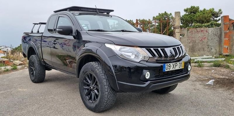 Mitsubishi L200 • 2019 • 49,000 km 1