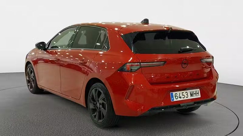 Opel Astra • 2023 • 46,137 km 7