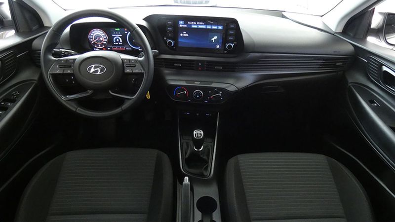 Hyundai i20 • 2023 • 9,111 km 4