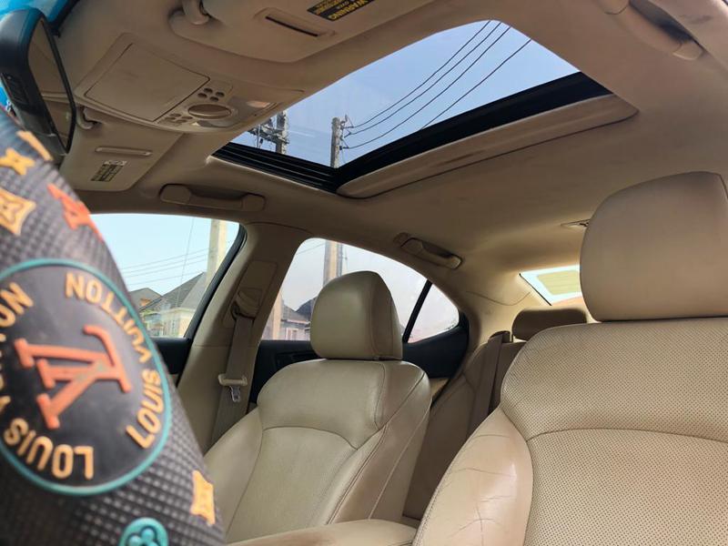 Lexus CT • 2009 • 200 km 9