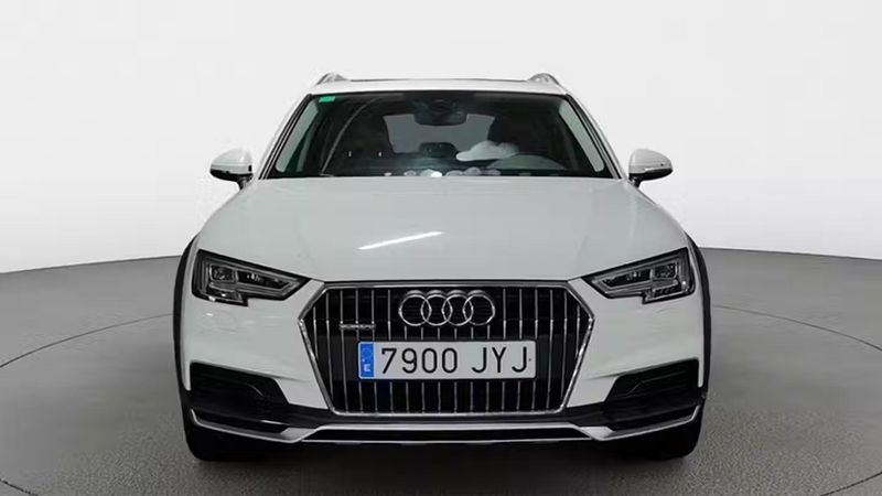 Audi A4 Allroad • 2017 • 118,801 km 12