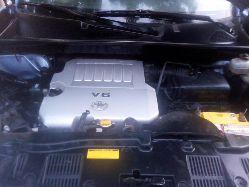 Toyota Highlander • 2010 • 87,883 km 1