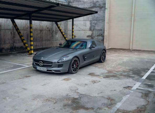 Mercedes-Benz SLS AMG GT • 2013 • 70,000 km 12