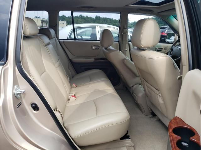 Toyota Highlander • 2005 • 10,000 mi 8