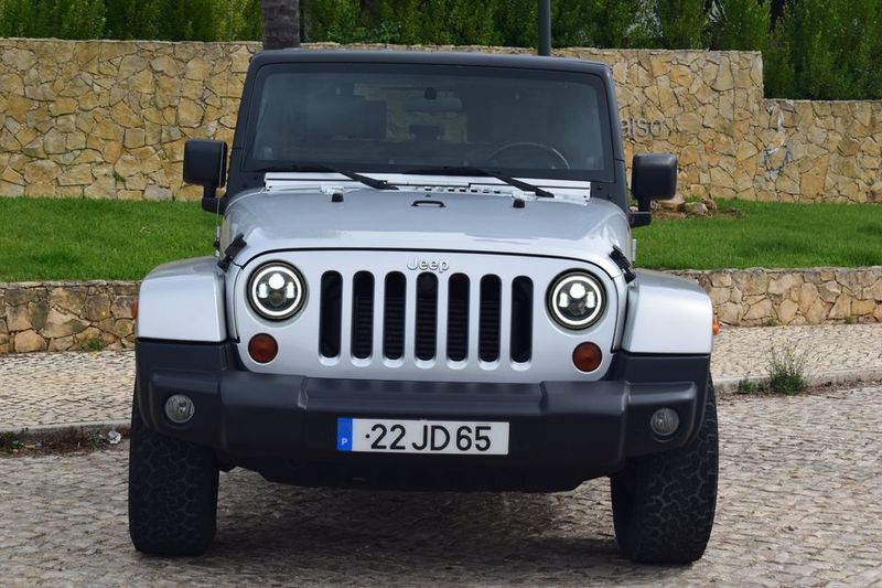 Jeep Wrangler • 2010 • 98,000 km 1
