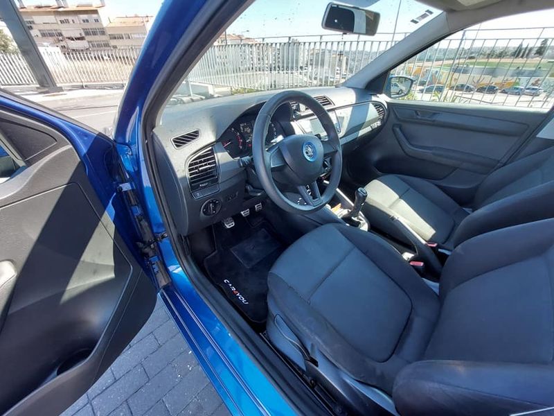 Škoda Fabia • 2015 • 65,000 km 4