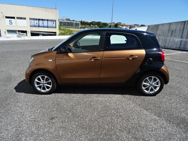 Smart Forfour • 2015 • 20,500 km 2