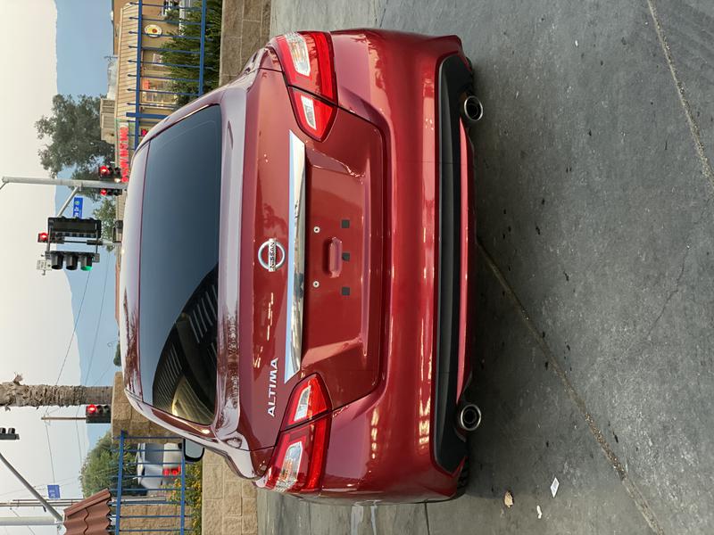 Nissan Altima • 2016 • 84,000 km 9