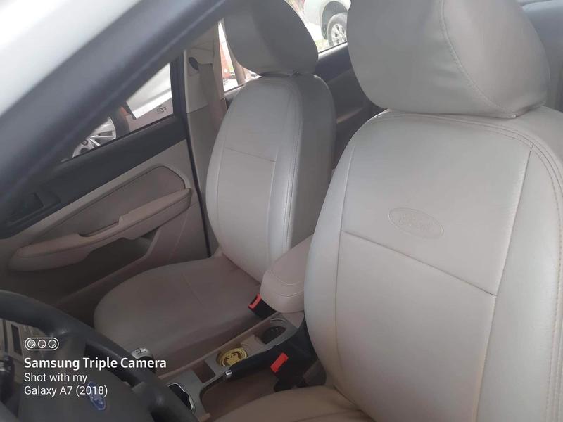 Ford Focus • 2010 • 100,395 km 3