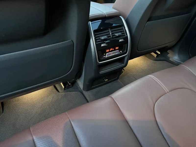 BMW X5 • 2019 • 71,300 km 3