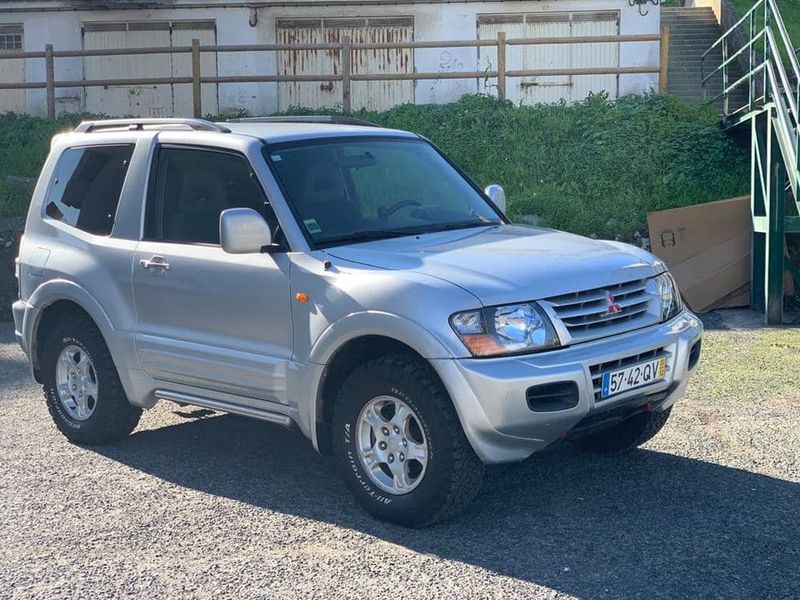 Mitsubishi Pajero • 2000 • 200,000 km 1