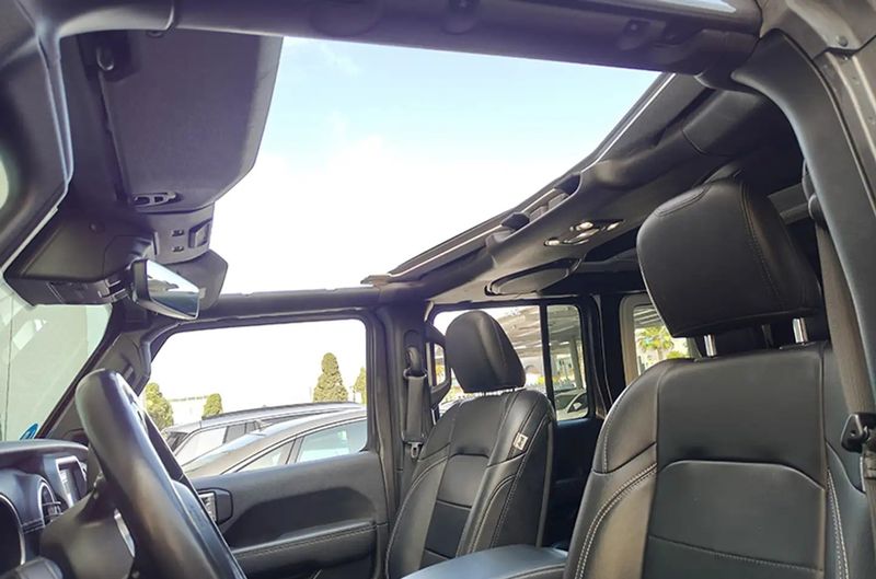 Jeep Wrangler • 2021 • 73,610 km 7