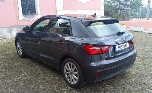 Audi A1 • 2019 • 44,000 km 4