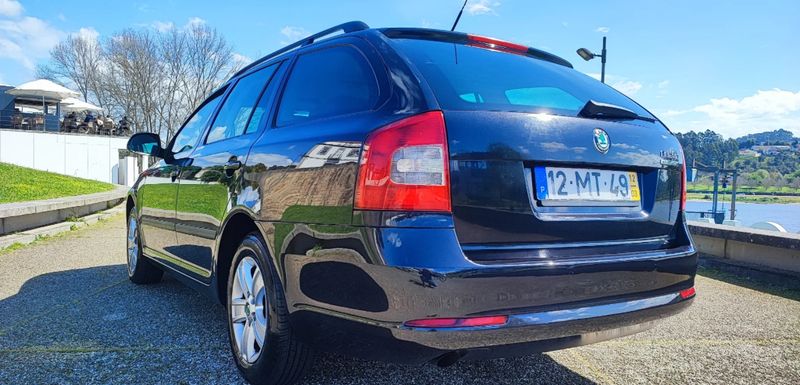 Škoda Octavia • 2012 • 299,000 km 3