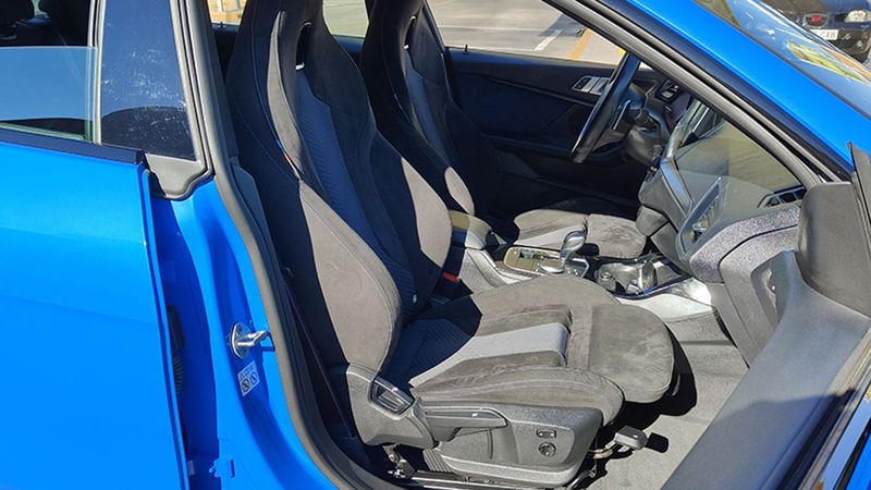 BMW 2 Series • 2020 • 70,235 km 14