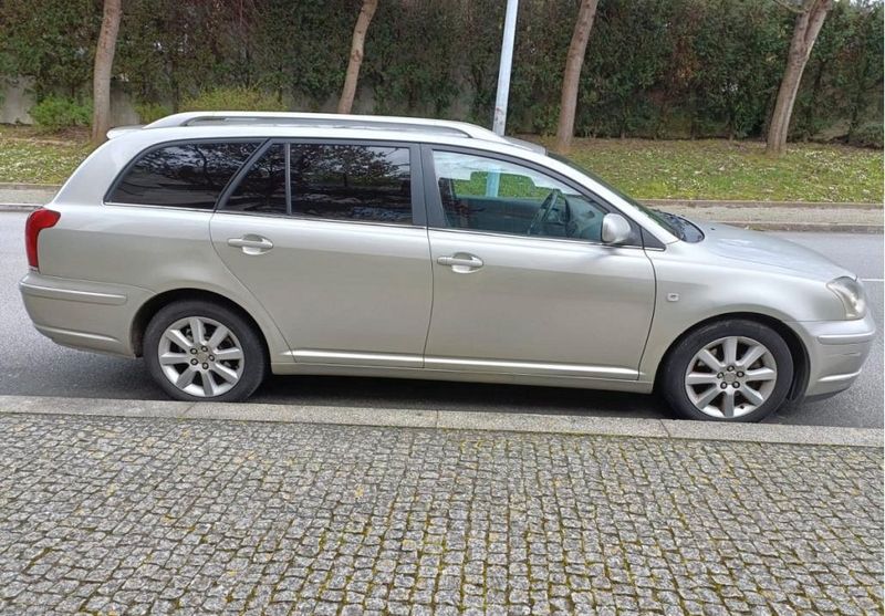 Toyota Avensis • 2005 • 500,000 km 5