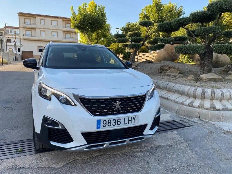 Peugeot 3008 • 2020 • 75,000 km 6