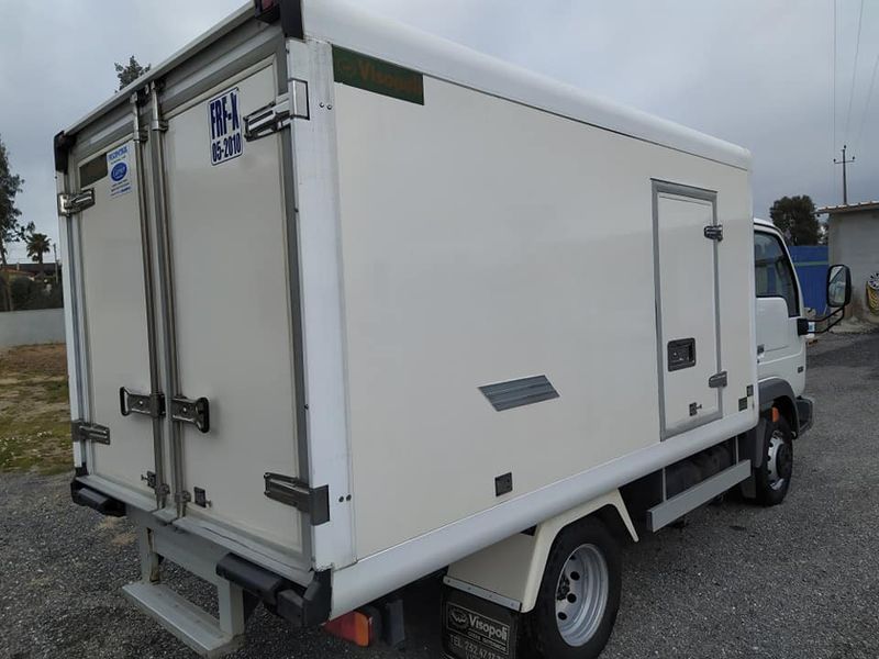 Nissan Cabstar E - T • 2004 • 125,000 km 2