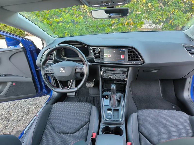 Seat Leon • 2019 • 76,000 km 17