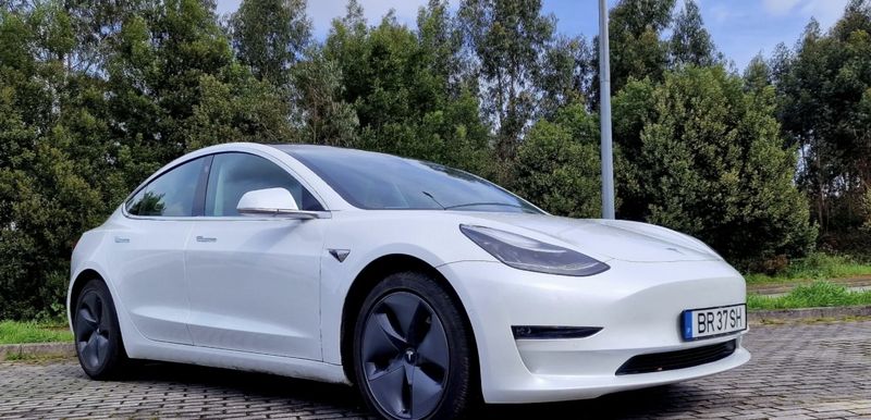 Tesla Model 3 • 2019 • 160,000 km 3