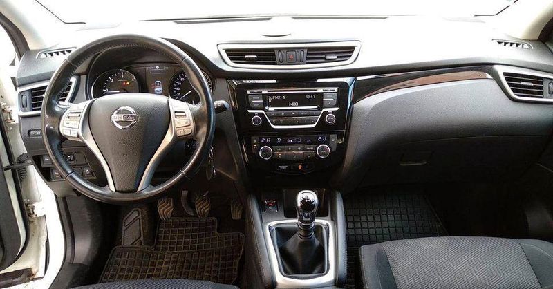 Nissan Qashqai • 2015 • 150,000 km 3