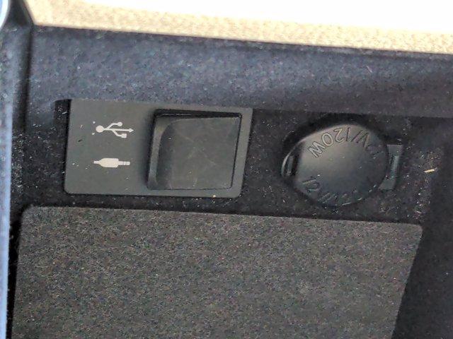 Lexus IS • 2014 • 80 km 8