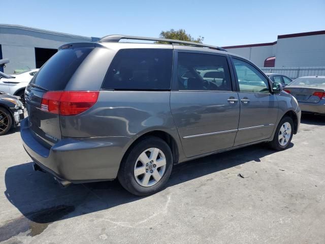 Toyota Sienna • 2004 • 10,000 mi 5