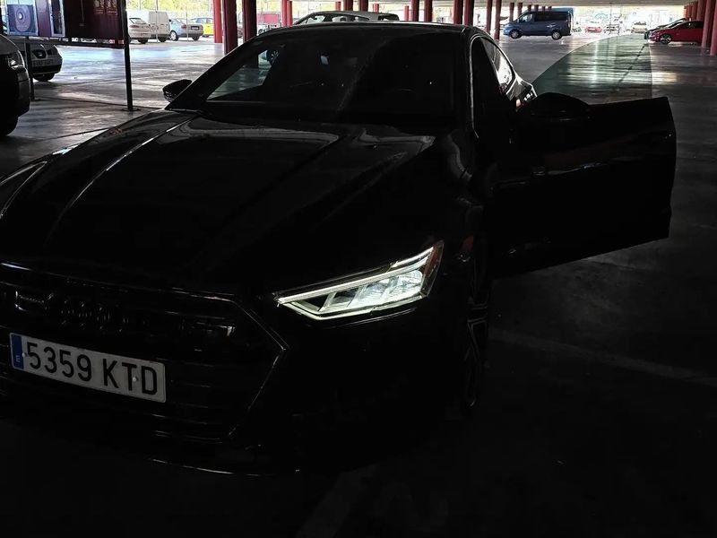 Audi A7 • 2019 • 46,000 km 4