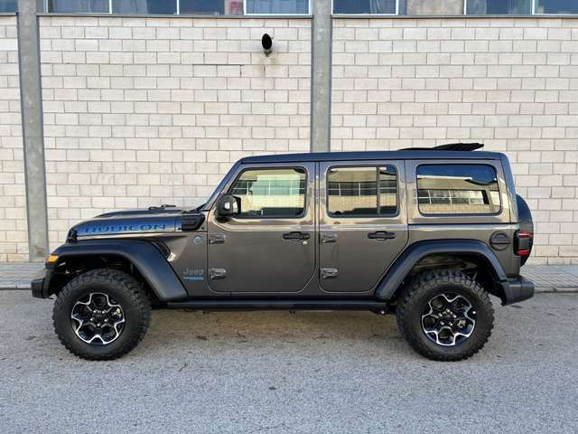 Jeep Wrangler • 2021 • 76,000 km 11