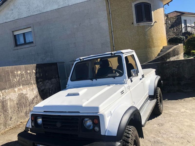 Suzuki Samurai • 2004 • 72,000 km 1