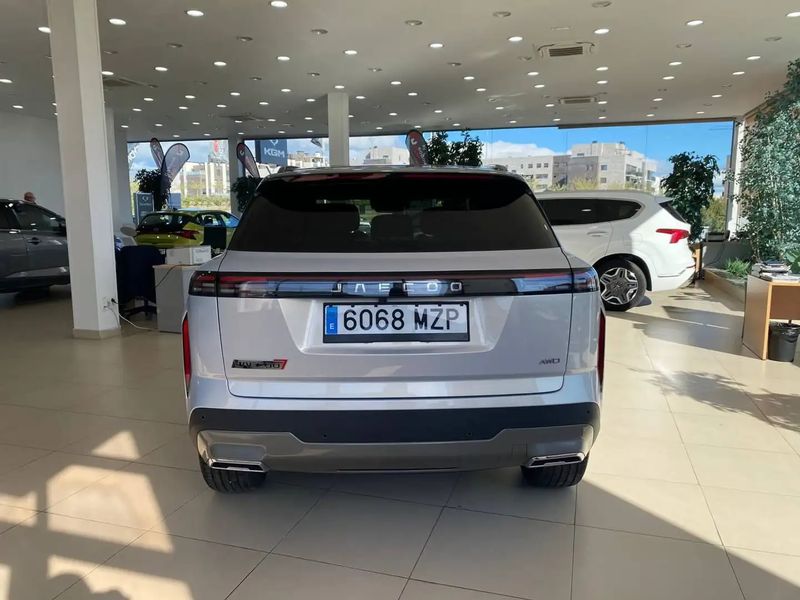 Jeep Grand Cherokee • 2025 • 7,500 km 6